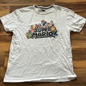 2020 Nintendo super Mario old navy white tee shirt